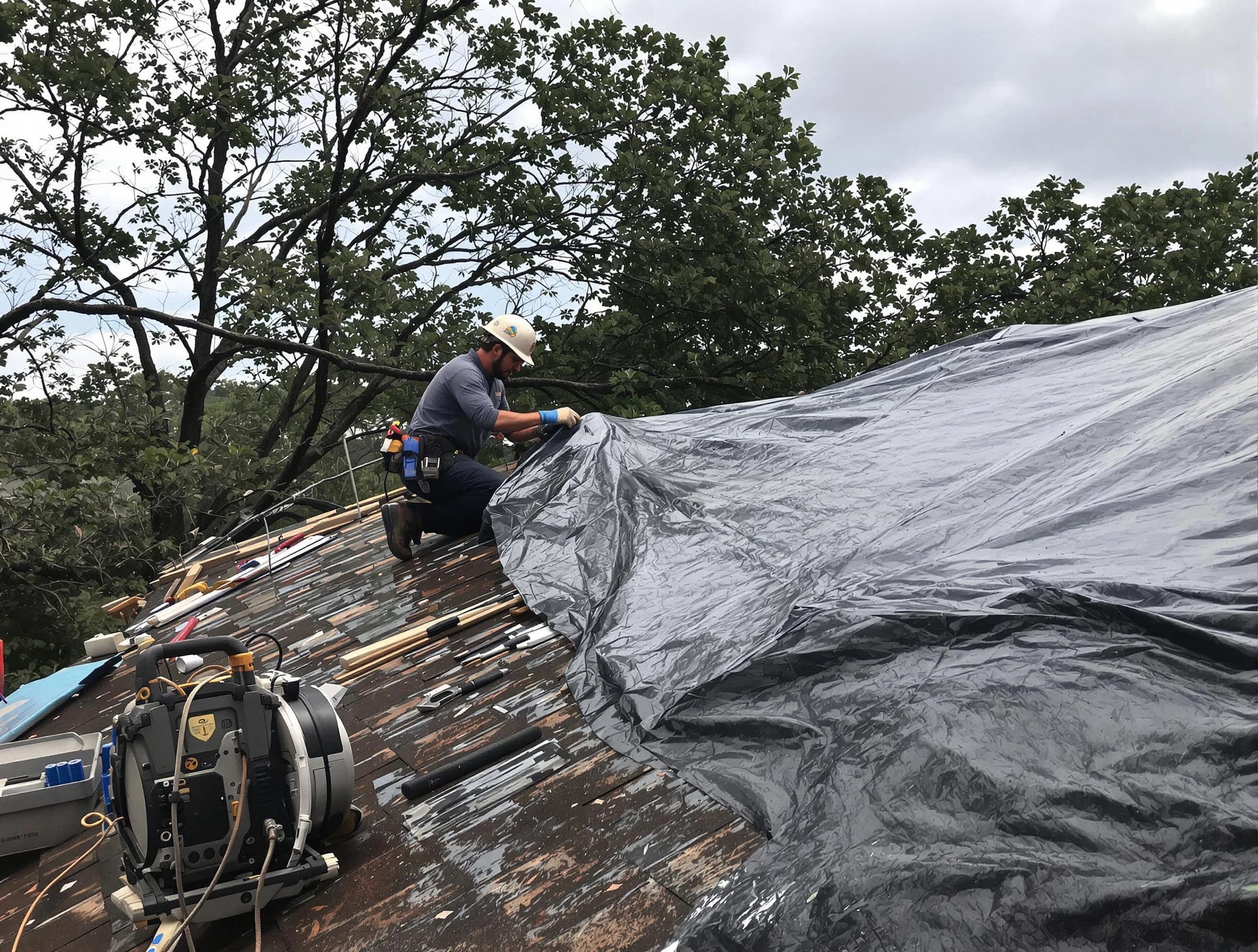 Middleburg Heights Roofing Company responding to an emergency roof repair call in Middleburg Heights, OH