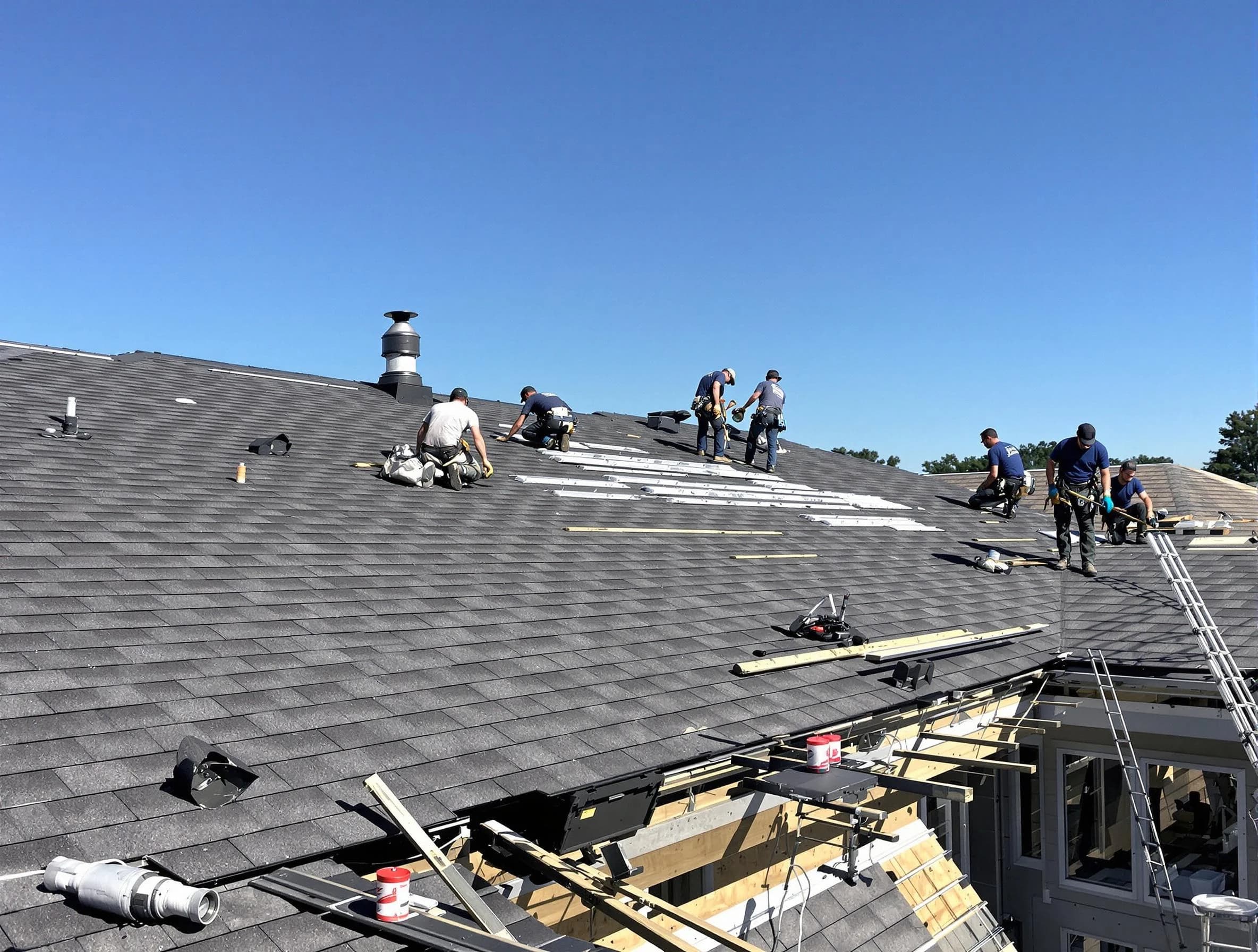 Middleburg Heights Roofing Company experts performing roof installation in Middleburg Heights, OH