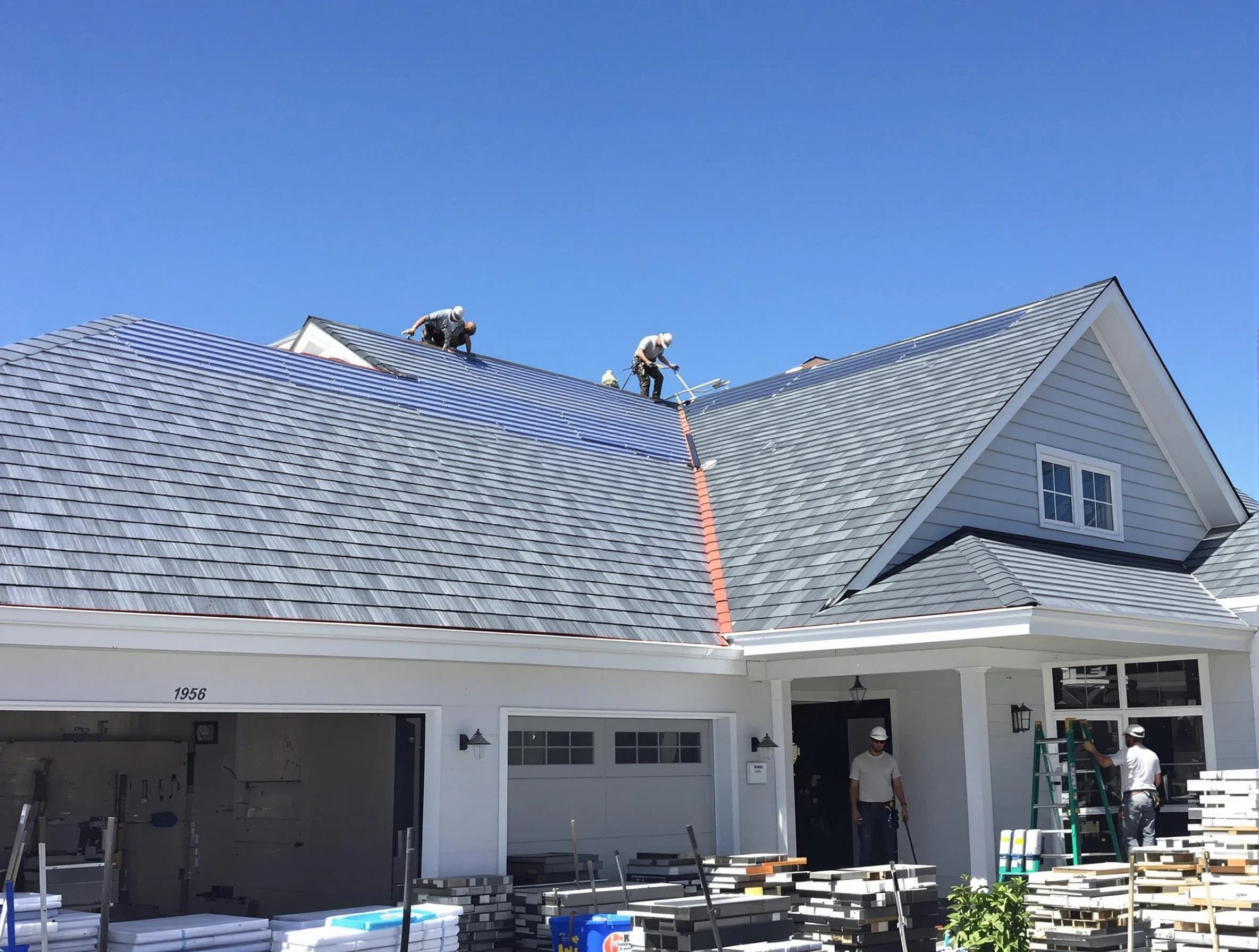 Old shingles removed and replaced by Middleburg Heights Roofing Company in Middleburg Heights, OH